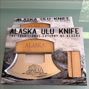 New in box Alaska Ulu knife